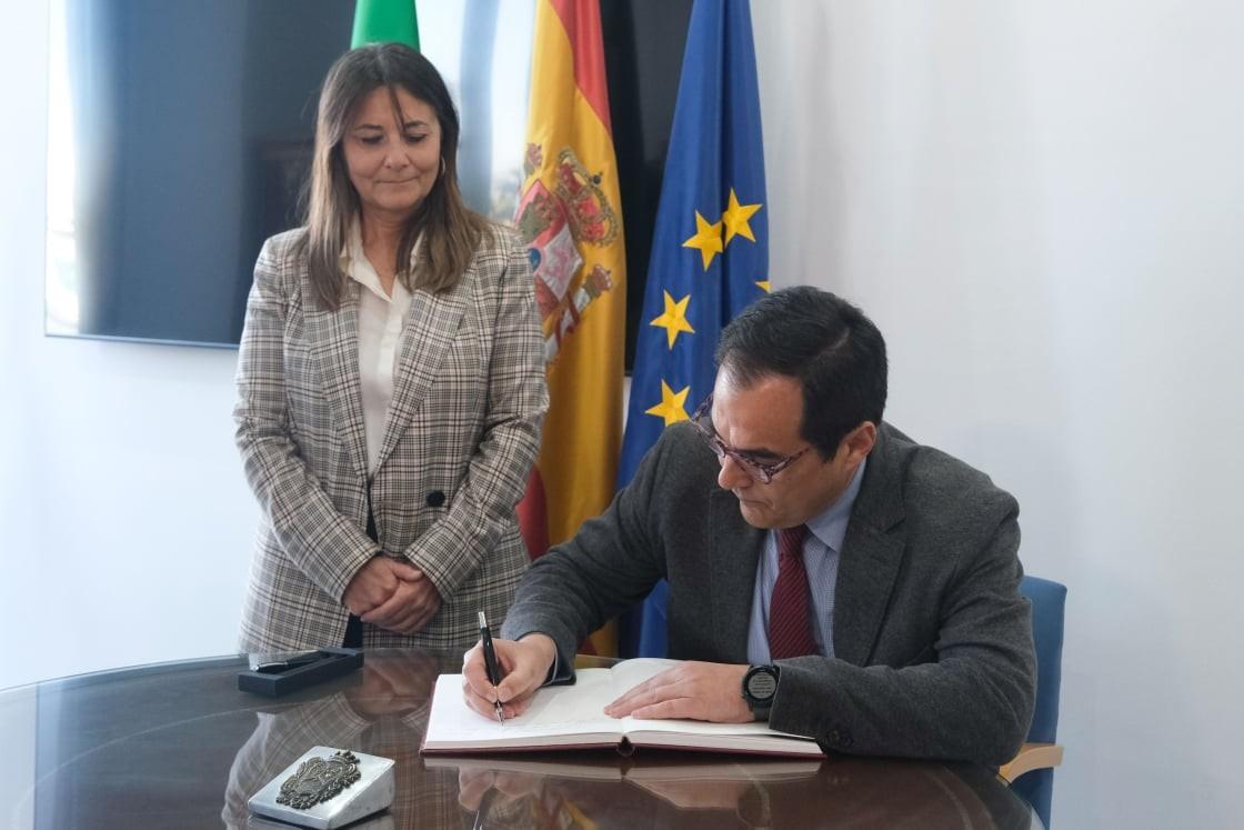 D. Antonio Nieto Ballesteros — Consejero de Justicia de la Junta de Andalucía